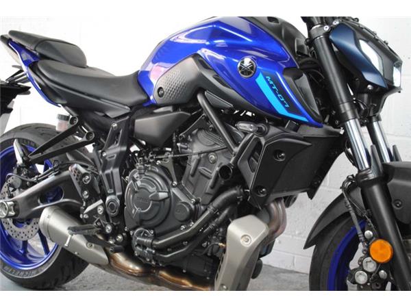 2024 Yamaha MT-07 BLUE