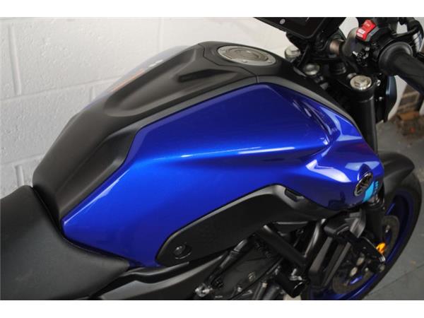 2024 Yamaha MT-07 BLUE