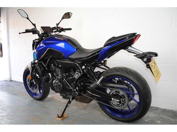 2024 Yamaha MT-07 BLUE