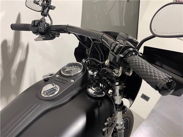 Harley-Davidson Dyna Street Bob