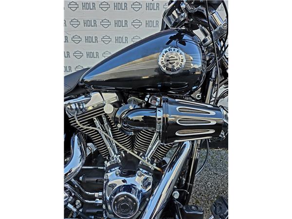 2013 HARLEY-DAVIDSON BREAKOUT