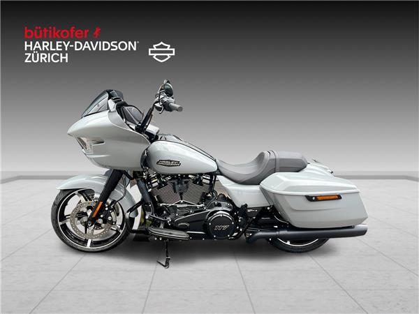 2026 harley-davidson FLTRX Road Glide Black Finish 117