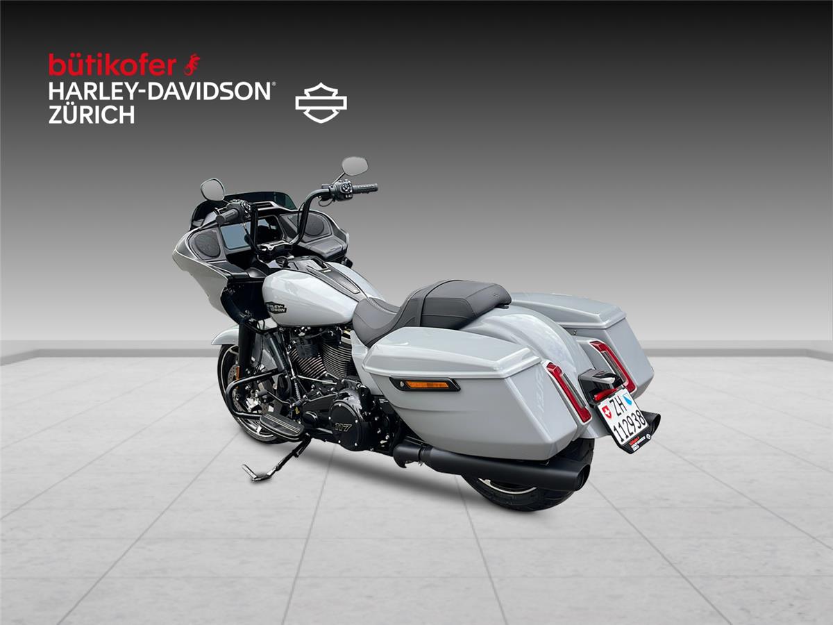 2026 harley-davidson FLTRX Road Glide Black Finish 117