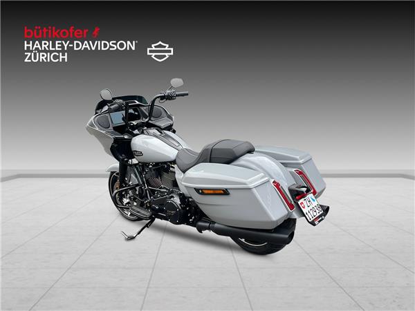 2026 harley-davidson FLTRX Road Glide Black Finish 117