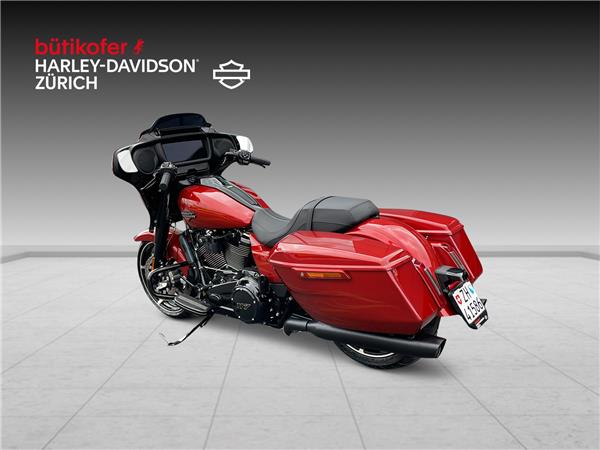 2026 harley-davidson FLHX Street Glide Black Finish 117