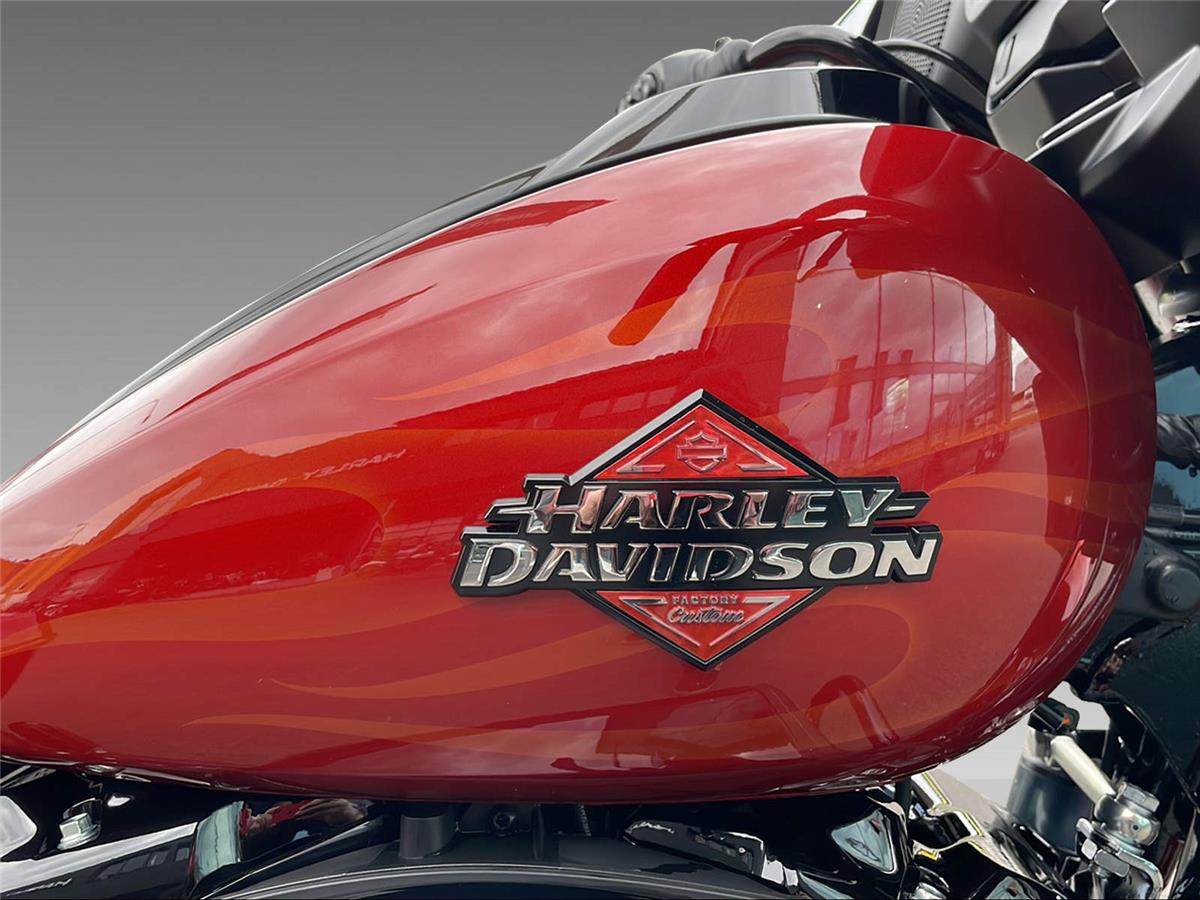 2026 harley-davidson FLHX Street Glide Black Finish 117