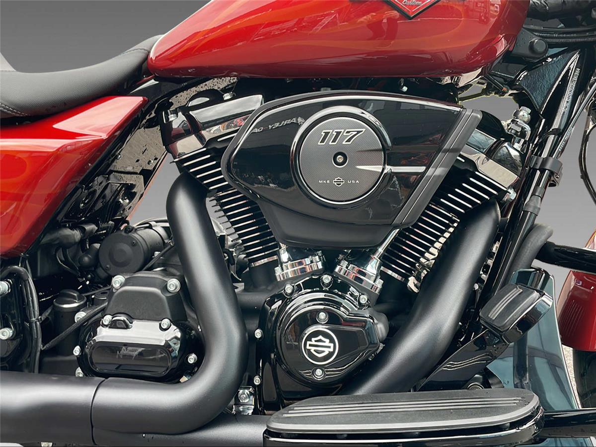 2026 harley-davidson FLHX Street Glide Black Finish 117