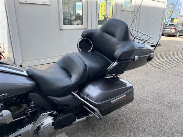 2014 Harley-Davidson FLHTK Electra Glide Ultra Limited