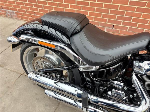 2023 HARLEY-DAVIDSON SOFTAIL FLFBS FAT BOY 114