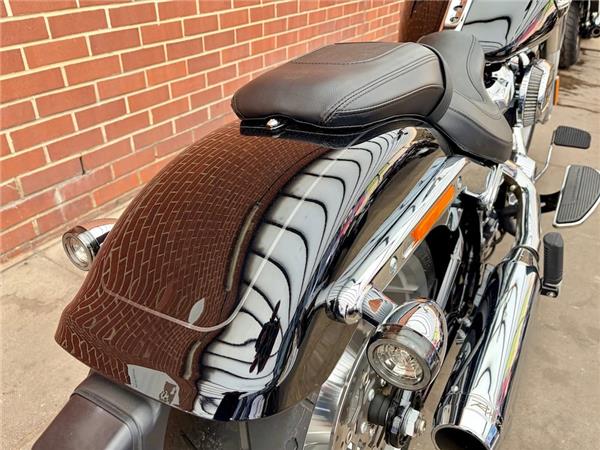 2023 HARLEY-DAVIDSON SOFTAIL FLFBS FAT BOY 114