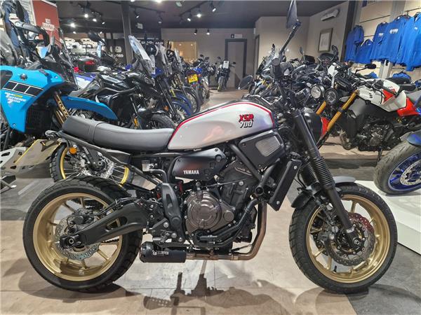 2021 YAMAHA XSR700 XTRIBUTE
