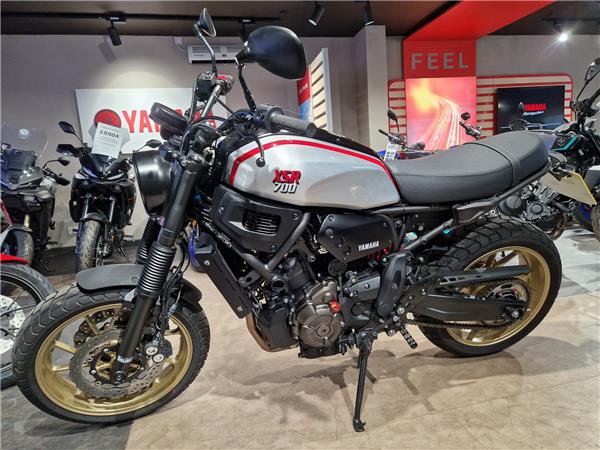2021 YAMAHA XSR700 XTRIBUTE