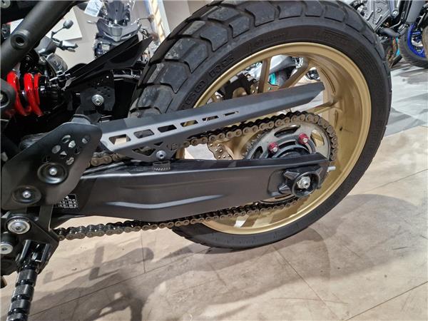 2021 YAMAHA XSR700 XTRIBUTE