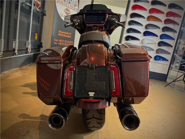 FLHXSE CVO Street Glide 