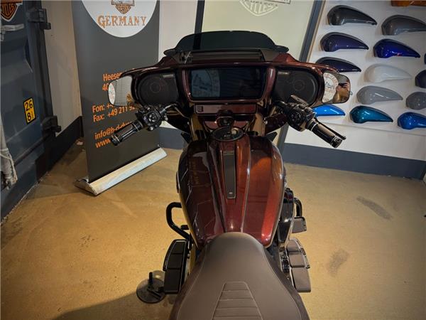 FLHXSE CVO Street Glide 