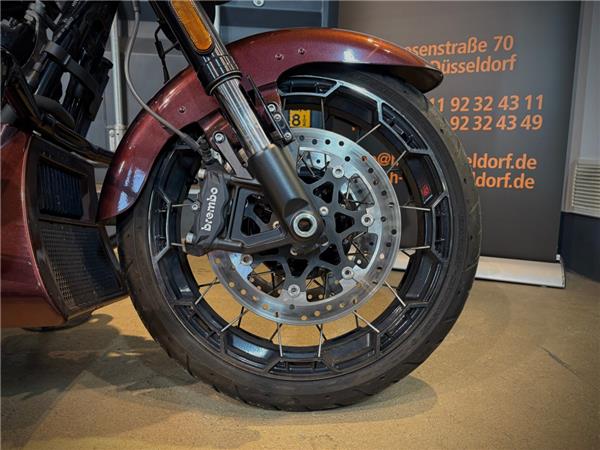 FLHXSE CVO Street Glide 