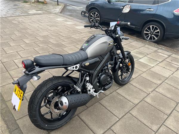 2025 Yamaha XSR125
