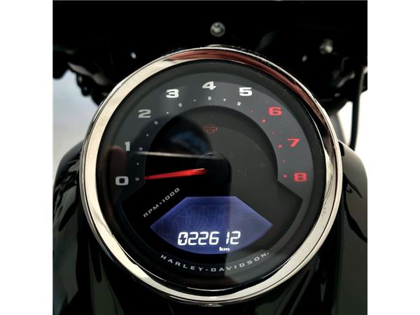 HARLEY-DAVIDSON FAT BOB