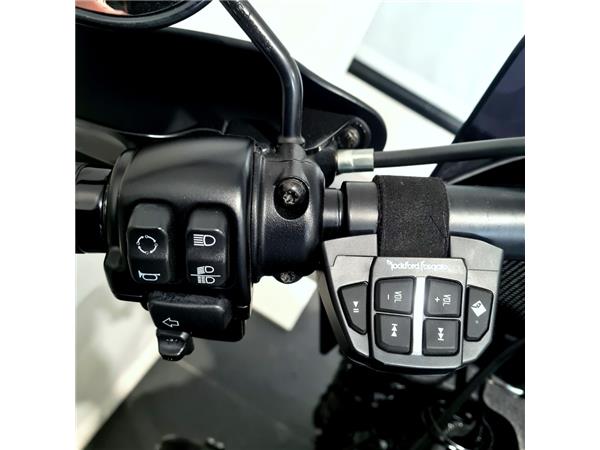 HARLEY-DAVIDSON FAT BOB