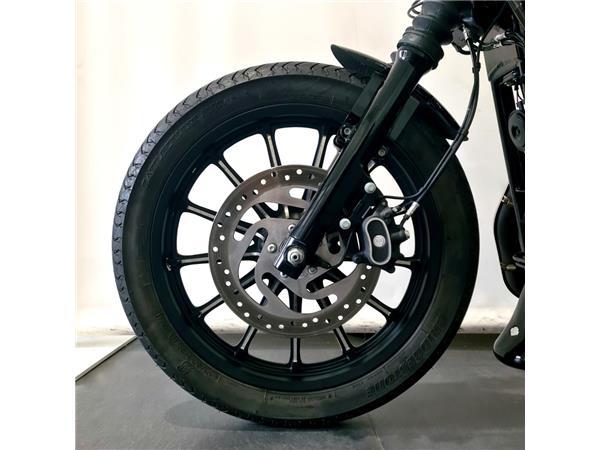 HARLEY-DAVIDSON XL 883 N
