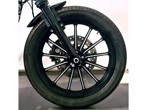 HARLEY-DAVIDSON XL 883 N