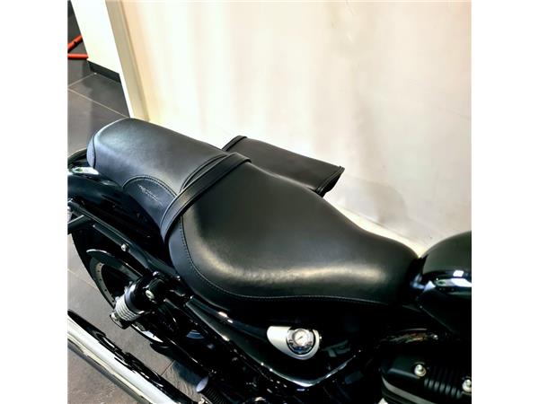 HARLEY-DAVIDSON XL 883 N