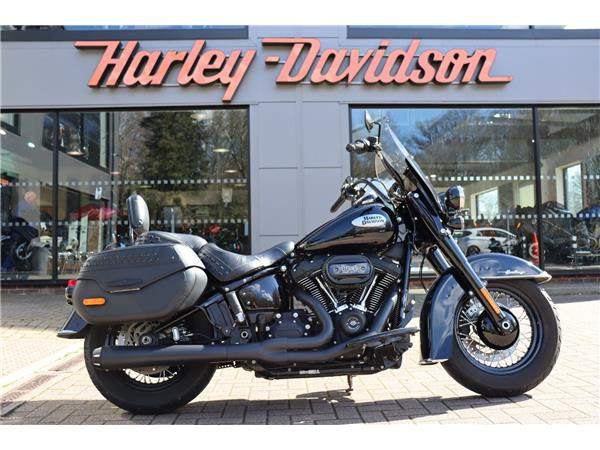 2023 HARLEY-DAVIDSON SOFTAIL FLHCS HERITAGE CLASSIC 114
