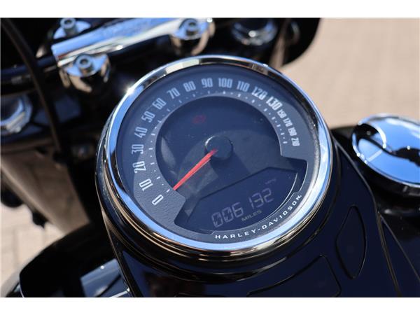2023 HARLEY-DAVIDSON SOFTAIL FLHCS HERITAGE CLASSIC 114