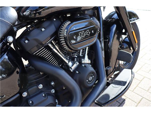 2023 HARLEY-DAVIDSON SOFTAIL FLHCS HERITAGE CLASSIC 114