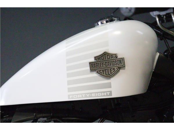 2017 HARLEY-DAVIDSON SPORTSTER XL1200X FORTY-EIGHT