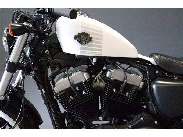 2017 HARLEY-DAVIDSON SPORTSTER XL1200X FORTY-EIGHT