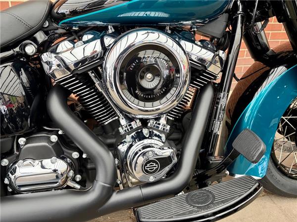 2026 HARLEY-DAVIDSON SOFTAIL FLHC HERITAGE CLASSIC
