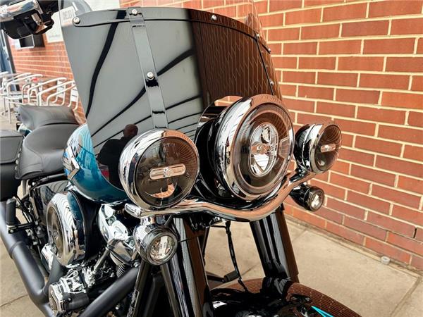 2026 HARLEY-DAVIDSON SOFTAIL FLHC HERITAGE CLASSIC