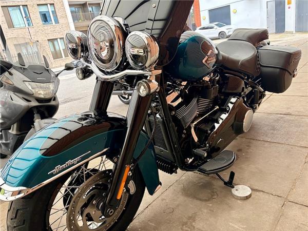 2026 HARLEY-DAVIDSON SOFTAIL FLHC HERITAGE CLASSIC