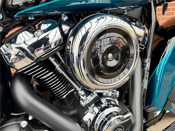 2026 HARLEY-DAVIDSON SOFTAIL FLHC HERITAGE CLASSIC
