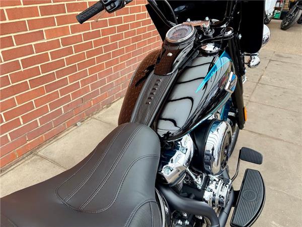 2026 HARLEY-DAVIDSON SOFTAIL FLHC HERITAGE CLASSIC