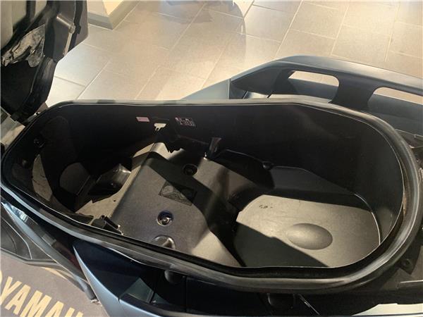 2022 Yamaha X-Max 125 Tech Max, new rear tyre & just serviced by us