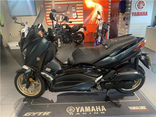 2022 Yamaha X-Max 125 Tech Max, new rear tyre & just serviced by us