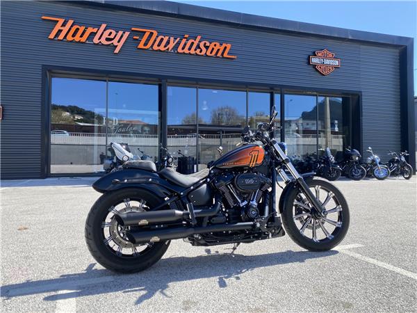 2021 HARLEY-DAVIDSON STREET BOB