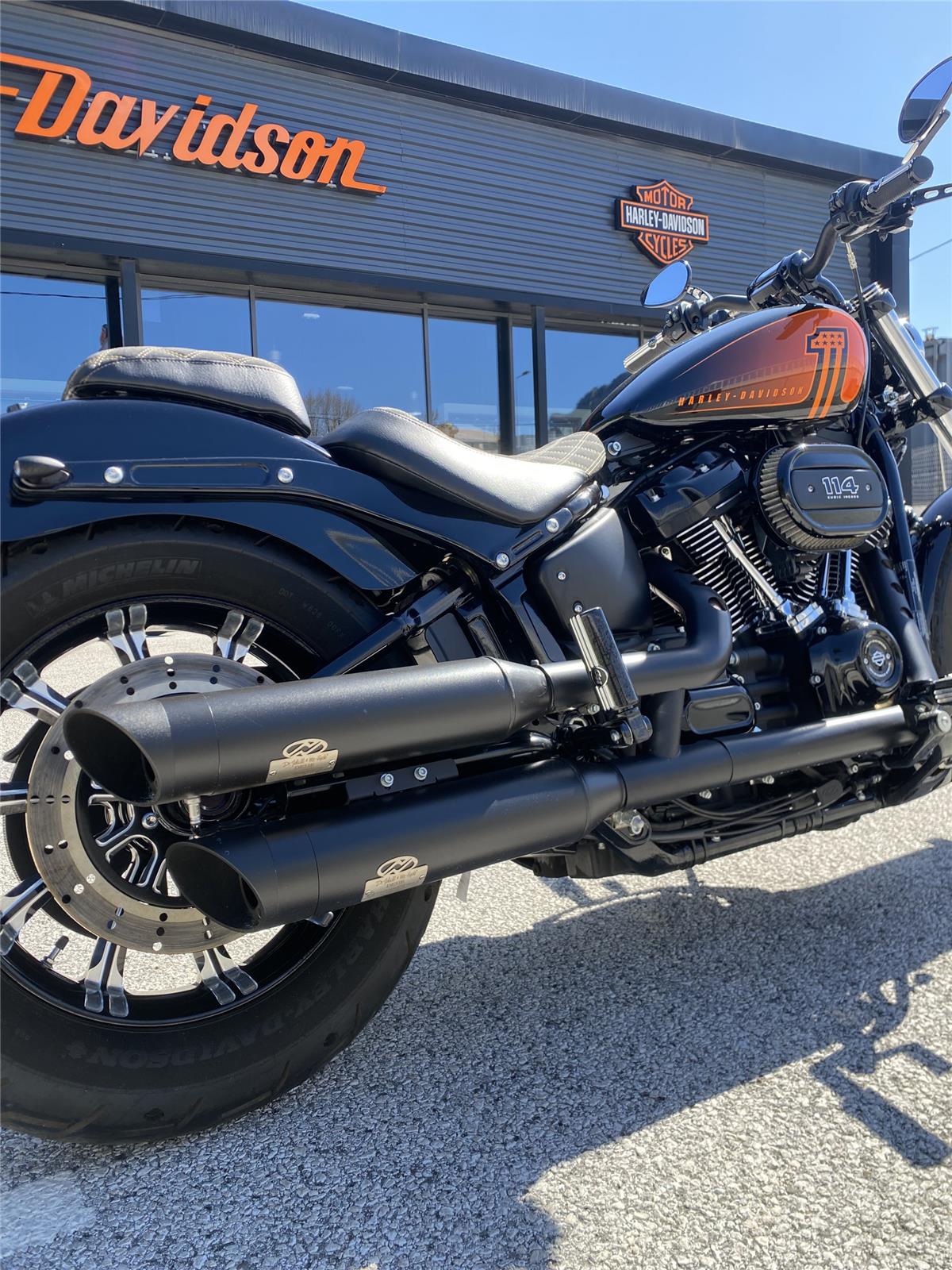 2021 HARLEY-DAVIDSON STREET BOB