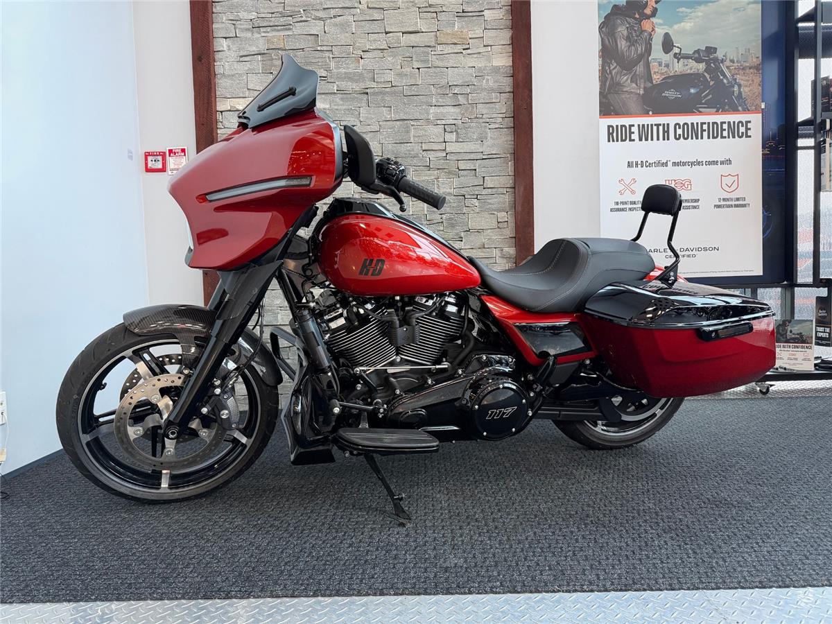 2024 Street Glide