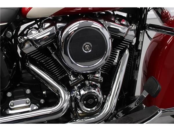 2024 Harley-Davidson Hydra-Glide Revival