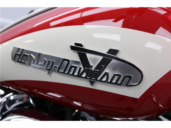 2024 Harley-Davidson Hydra-Glide Revival