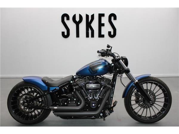 2018 Harley-Davidson Breakout 114