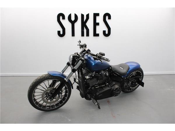 2018 Harley-Davidson Breakout 114