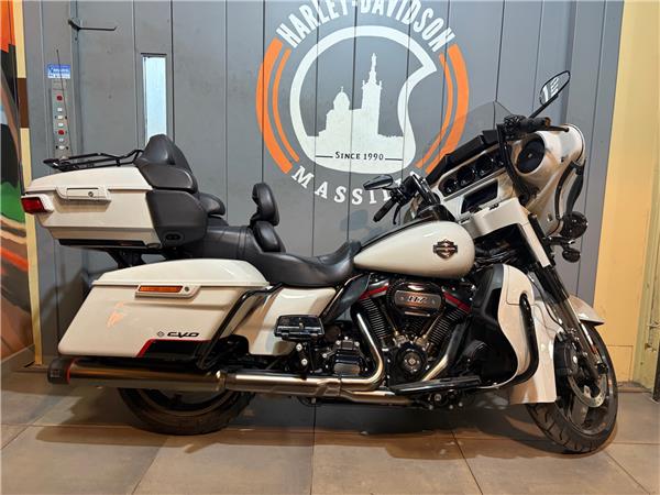 2019 HARLEY-DAVIDSON ULTRA