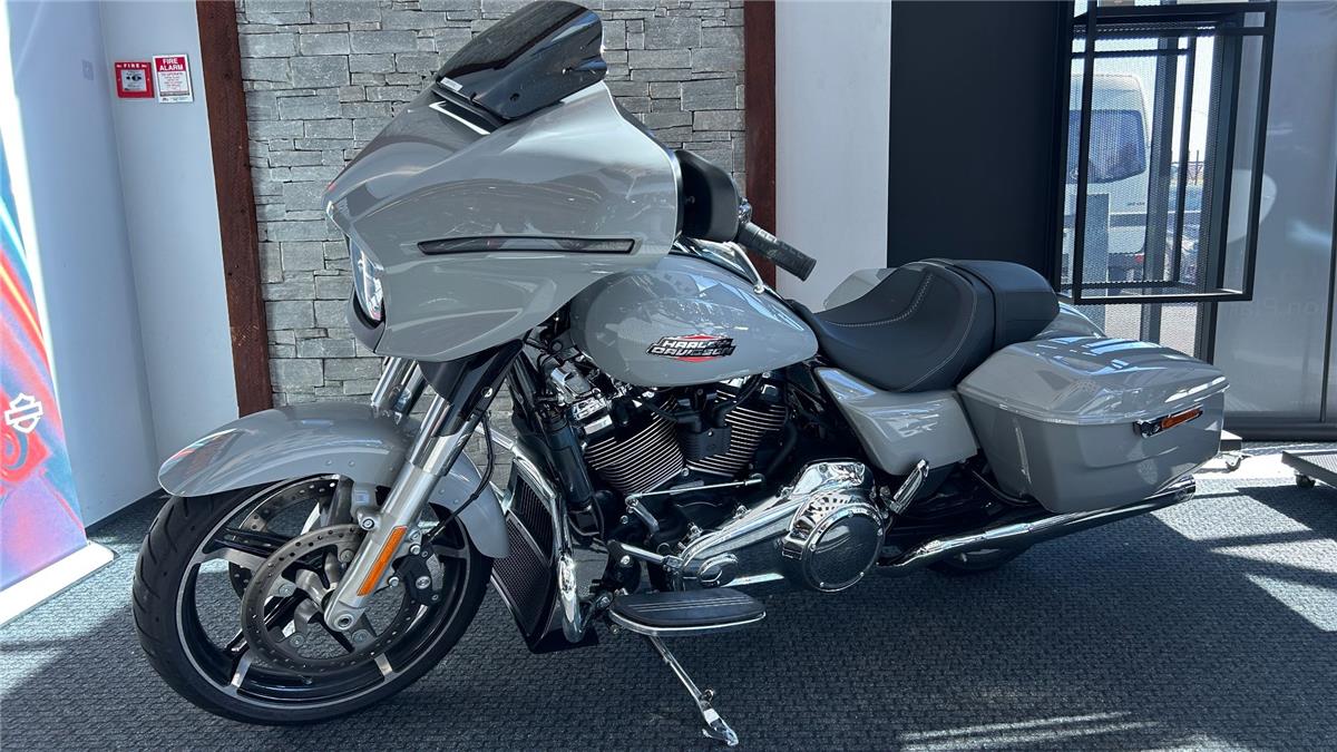 2024 Street Glide