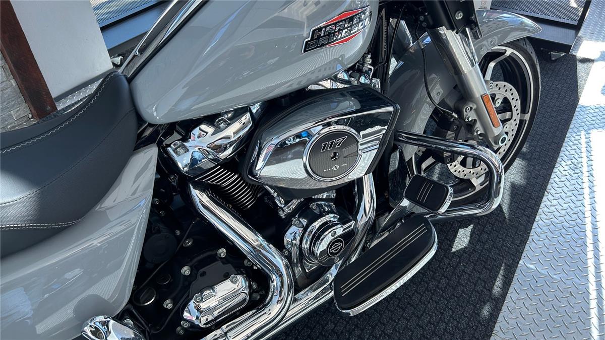 2024 Street Glide