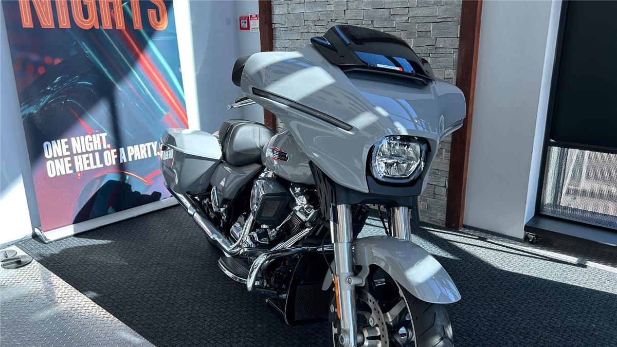 2024 Street Glide