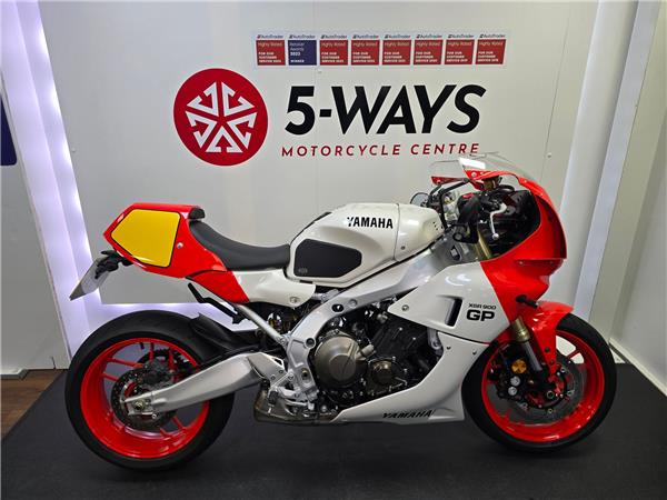 2024 YAMAHA XSR900 GP